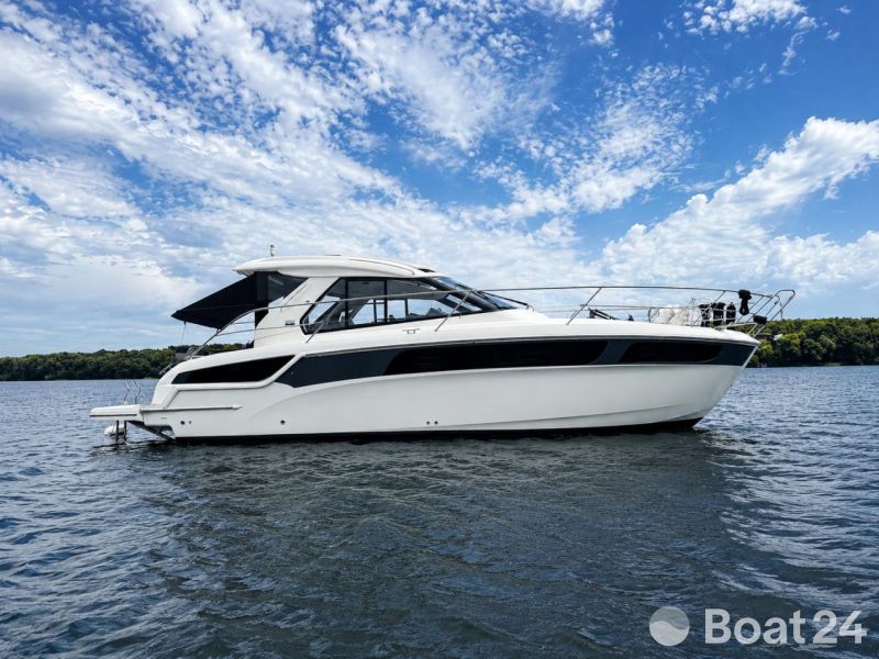 Bavaria 360 Coupe