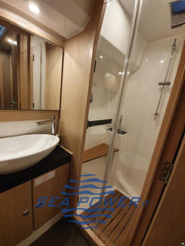 Bavaria Virtess 420 Fly
