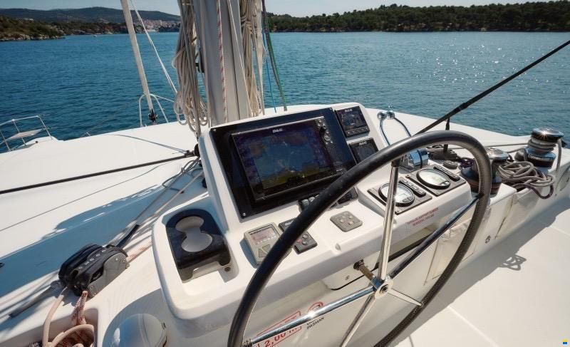 Lagoon 50