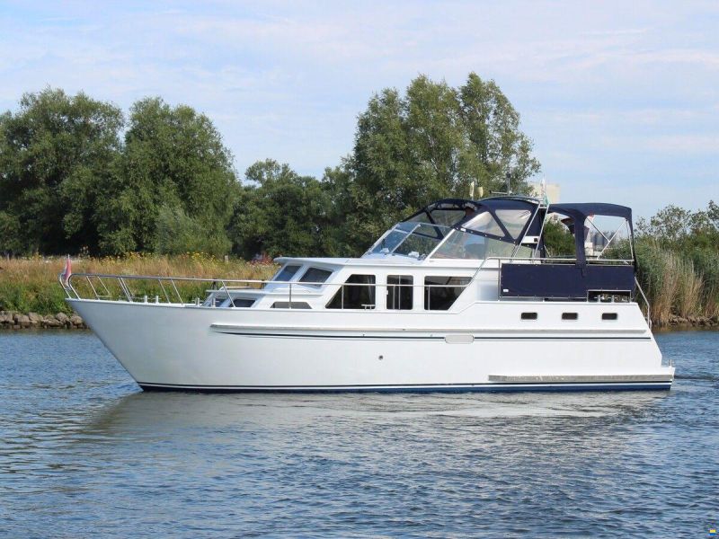 Jacabo 10.25 SL