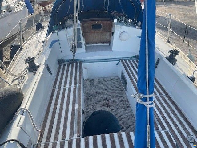 Beneteau First 345