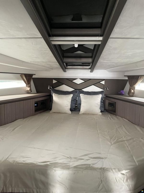 Galeon 405 HTS