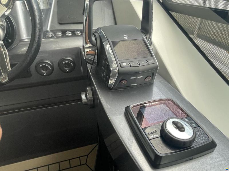 Galeon 405 HTS