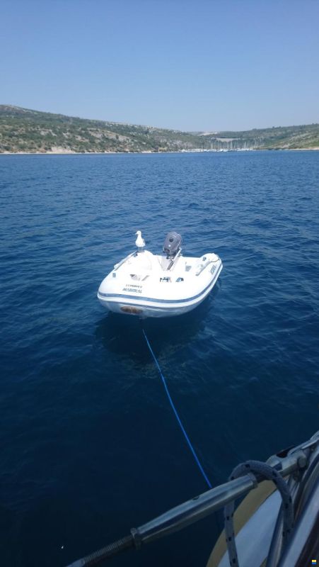 Bavaria 37