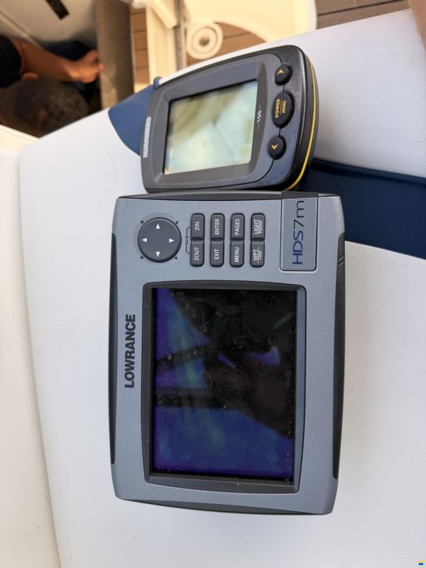 Glastron GS 279