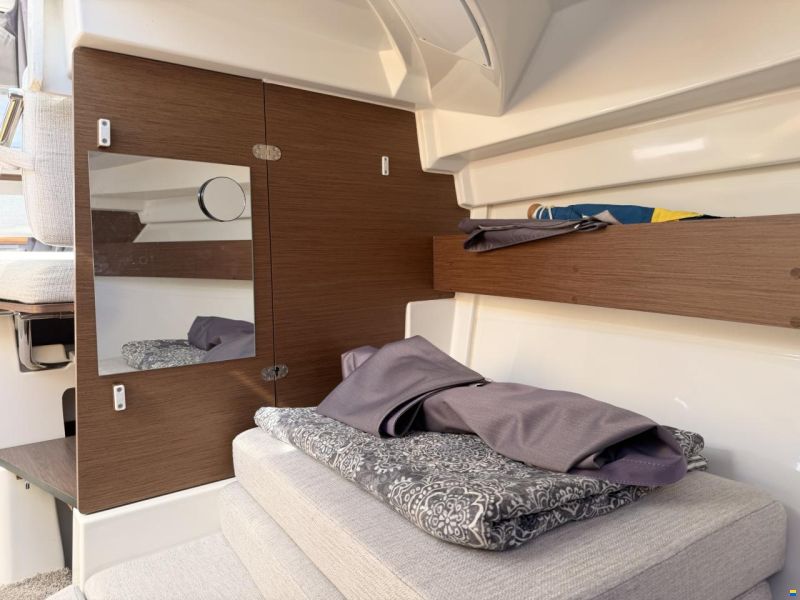 Jeanneau Merry Fisher 795
