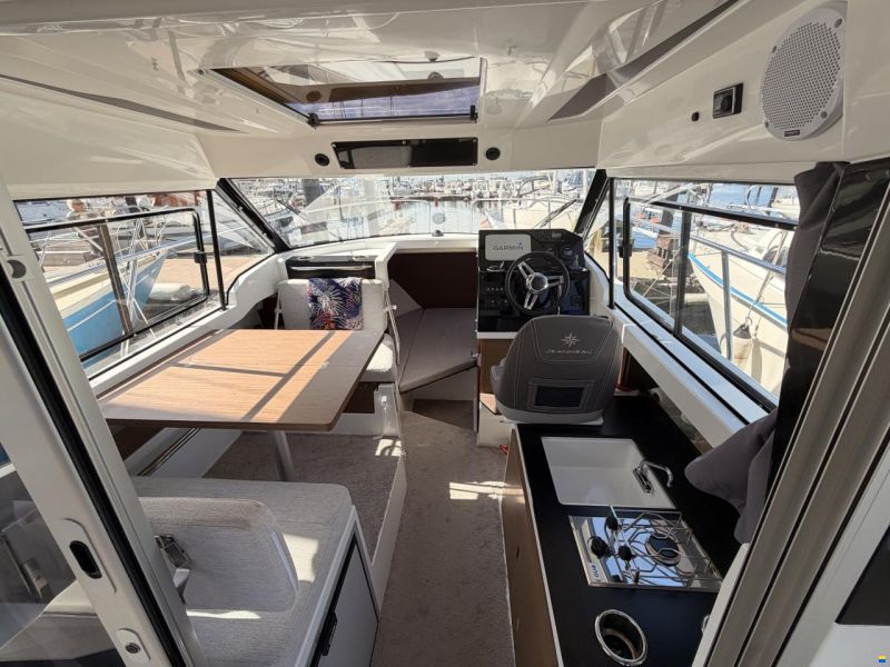 Jeanneau Merry Fisher 795