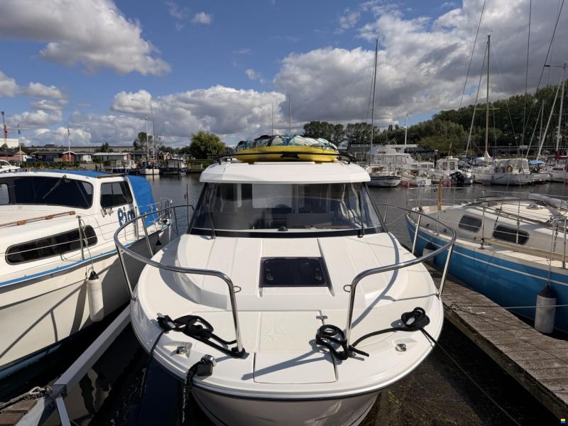 Jeanneau Merry Fisher 795