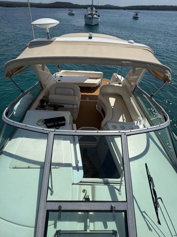 Sea Ray Sundancer 290