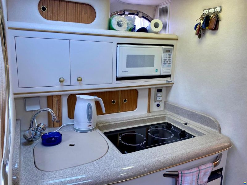 Sea Ray Sundancer 290
