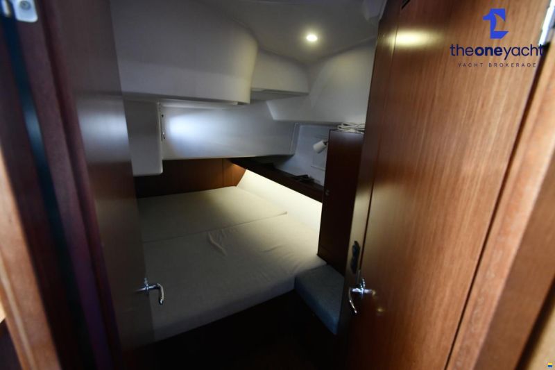 Bavaria 46 Cruiser Style Blue Edition