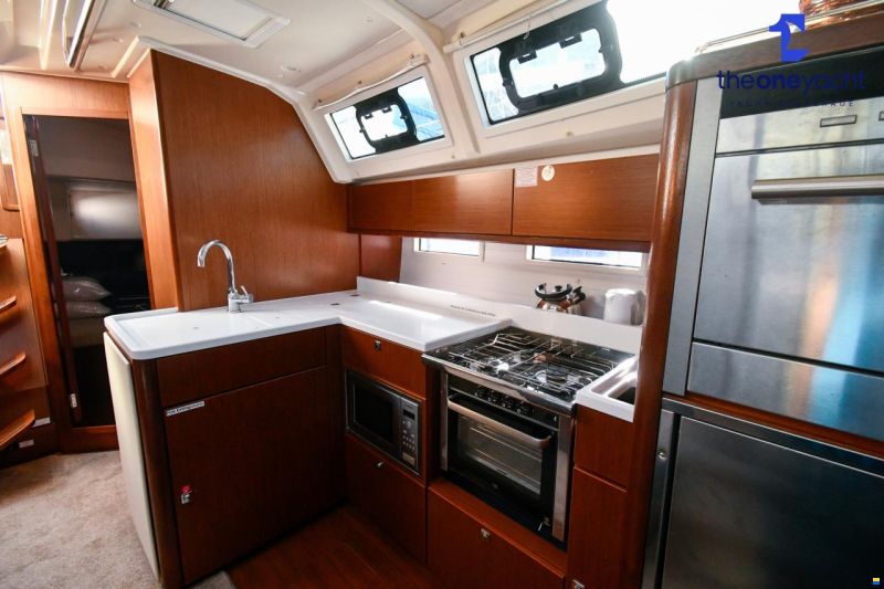Bavaria 46 Cruiser Style Blue Edition
