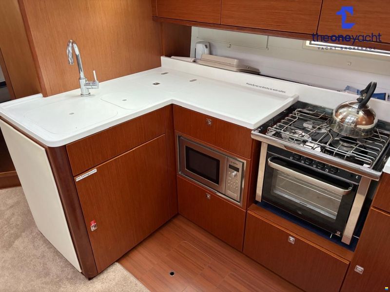 Bavaria 46 Cruiser Style Blue Edition