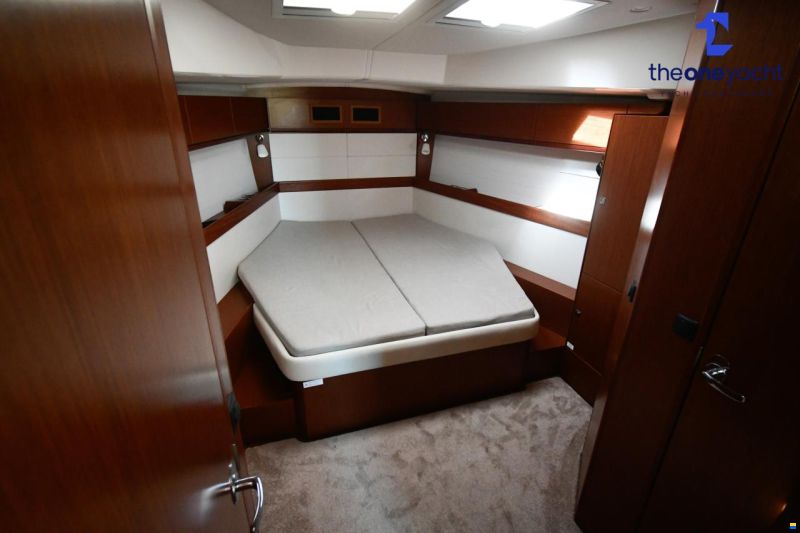 Bavaria 46 Cruiser Style Blue Edition