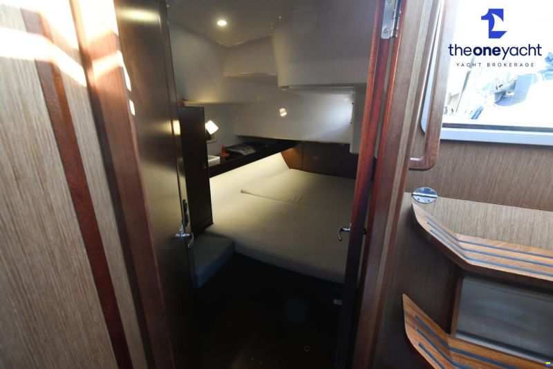 Bavaria 46 Cruiser Style Blue Edition