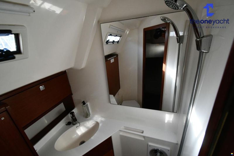 Bavaria 46 Cruiser Style Blue Edition