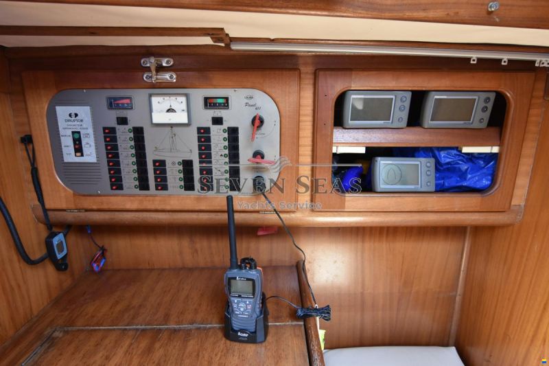 Bavaria 320
