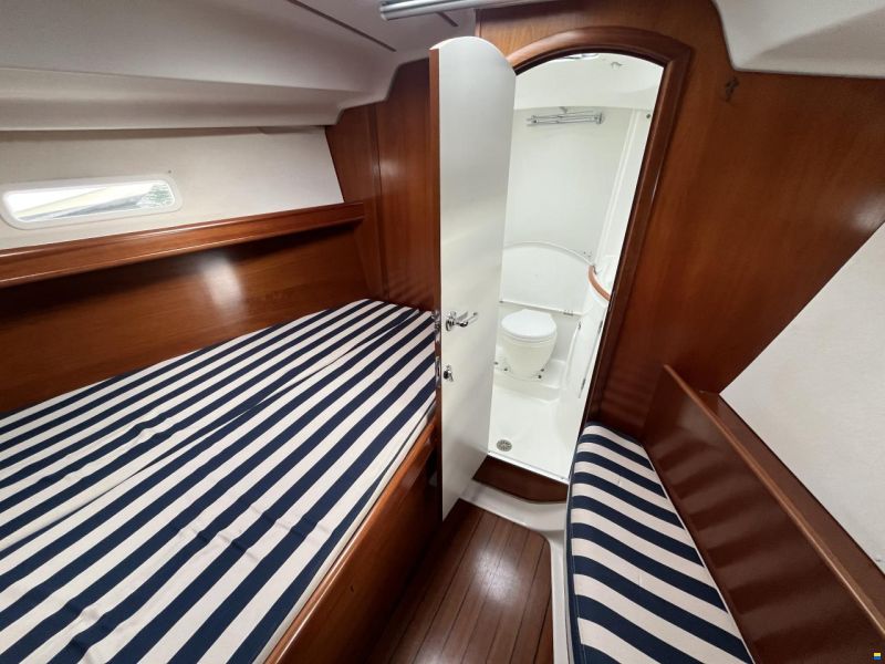 Beneteau Oceanis Clipper 393