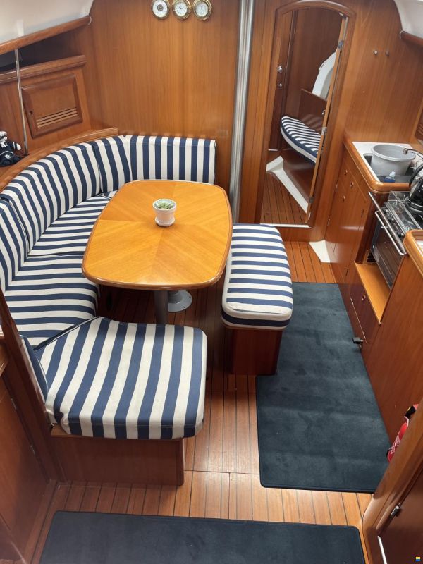 Beneteau Oceanis Clipper 393