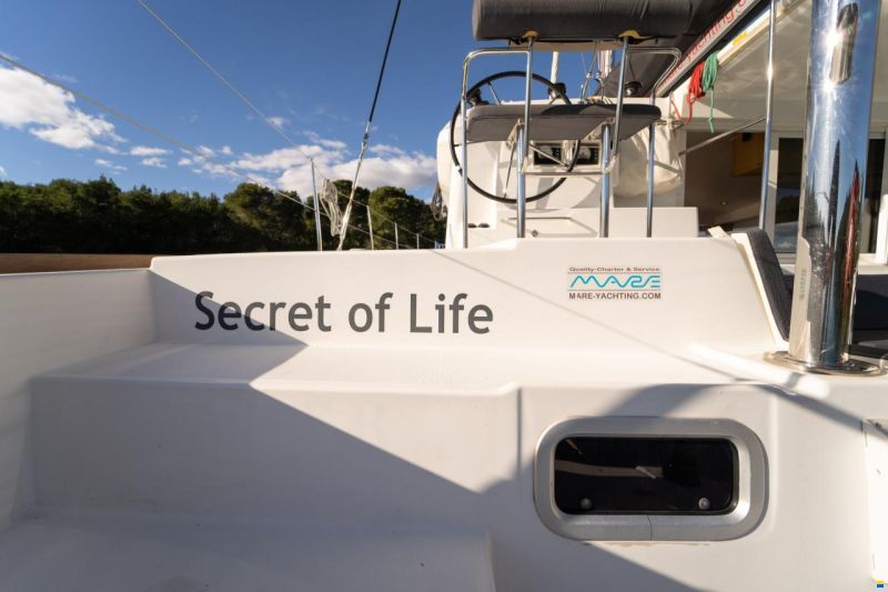 Lagoon 400S2