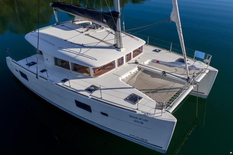 Lagoon 400S2