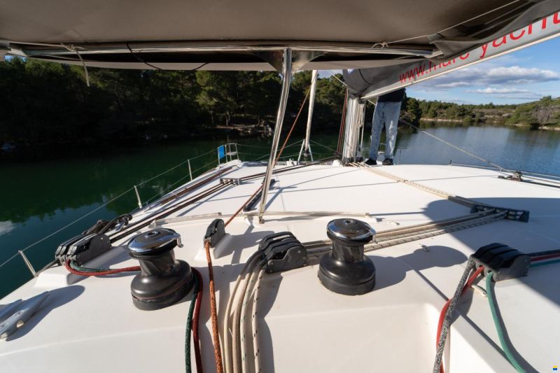 Lagoon 400S2