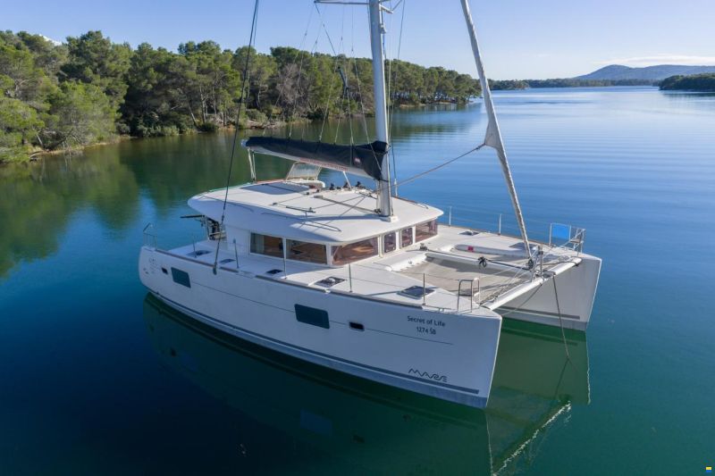 Lagoon 400S2