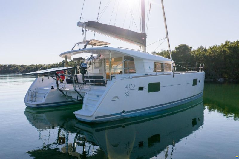 Lagoon 400S2