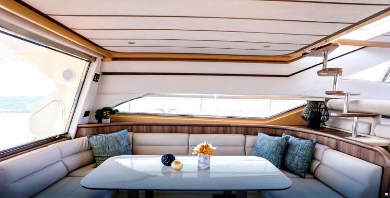 Ferretti 57