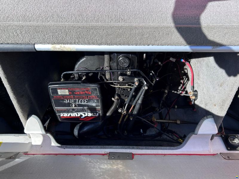Glastron 1700 CB