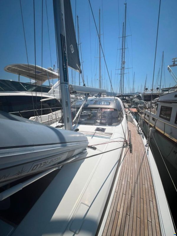Jeanneau Yacht 55