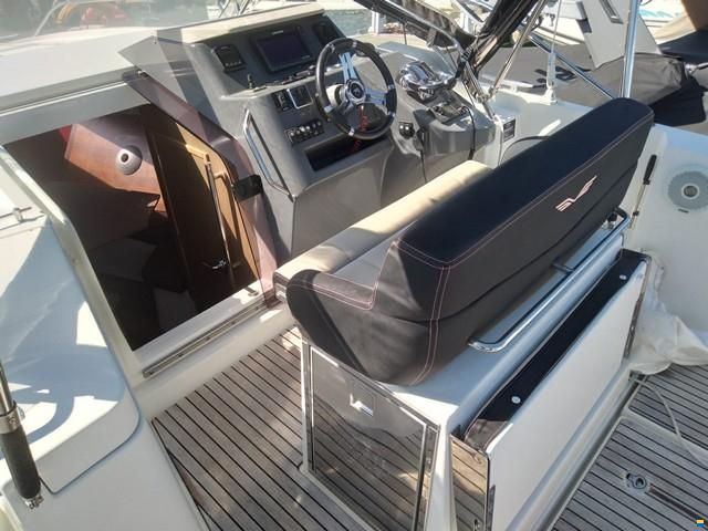 Beneteau Flyer 8.8 SunDeck