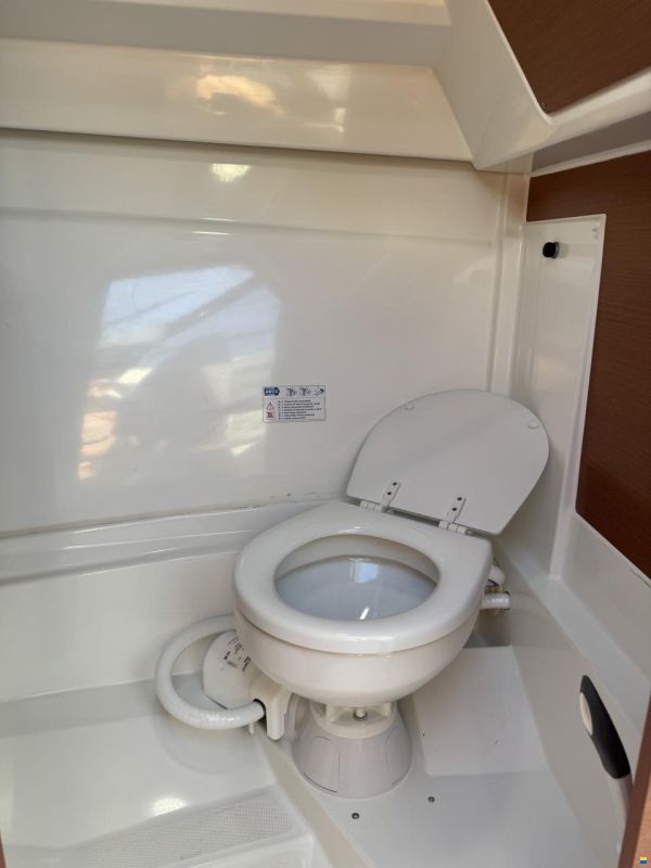 Jeanneau Merry Fisher 695