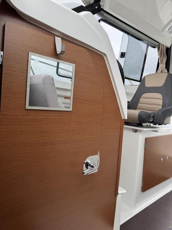 Jeanneau Merry Fisher 695