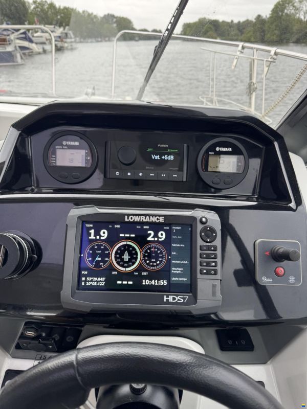 Jeanneau Merry Fisher 695