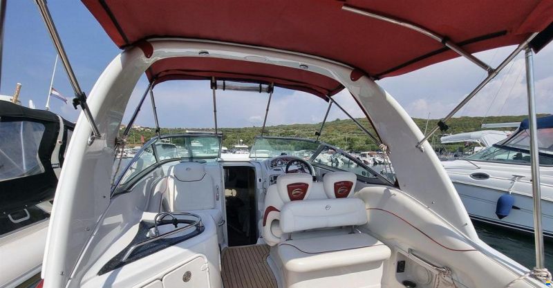 Crownline 270CR