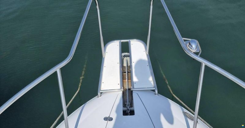 Crownline 270CR