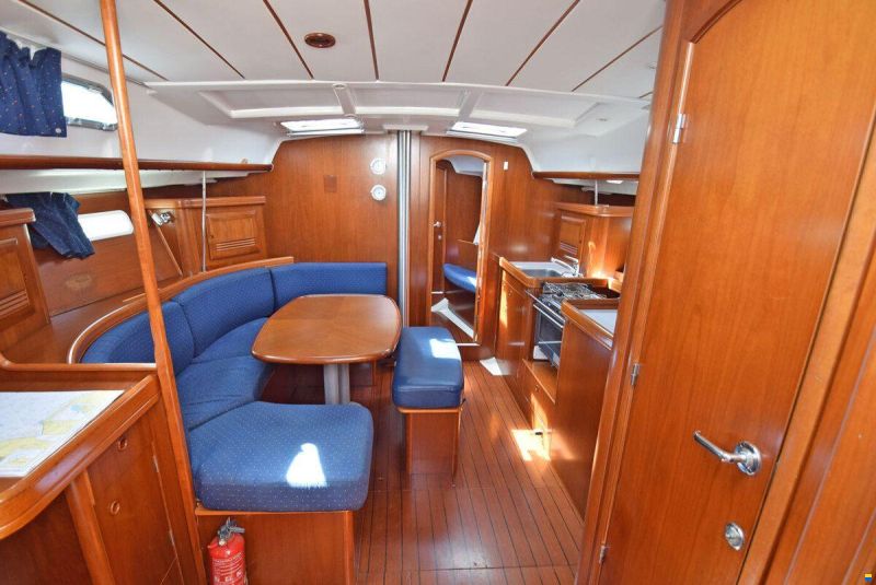 Beneteau Oceanis 393