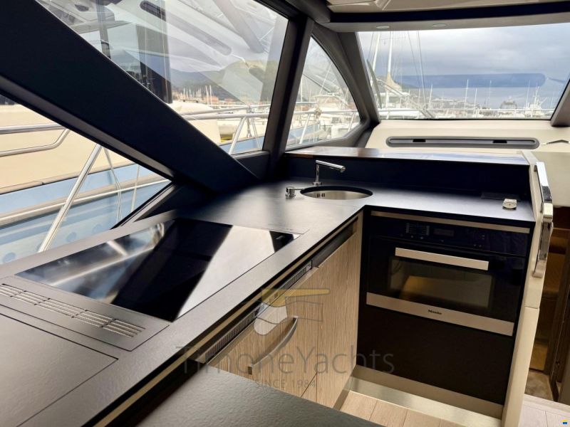 Azimut S6