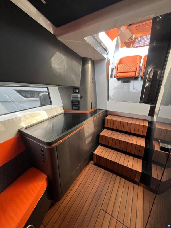 MAORI 46 HT