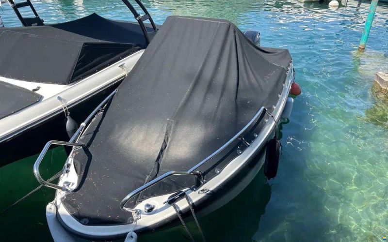 Quicksilver Activ 455 Open