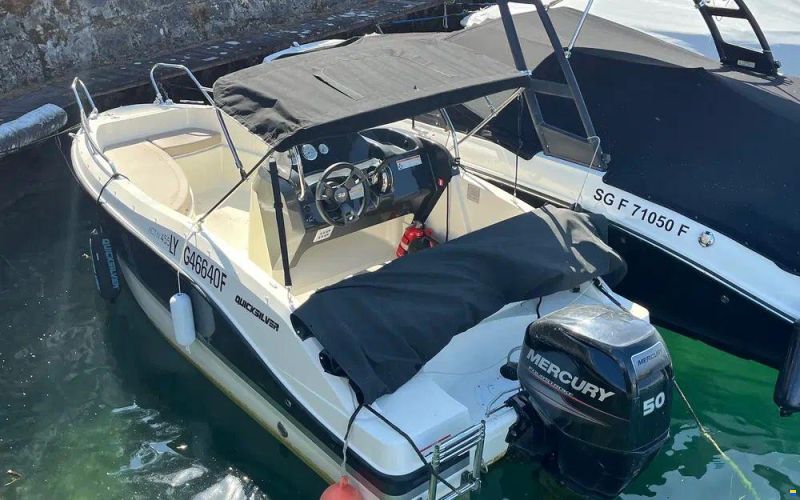 Quicksilver Activ 455 Open