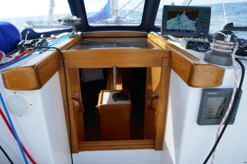Alubat Ovni 345