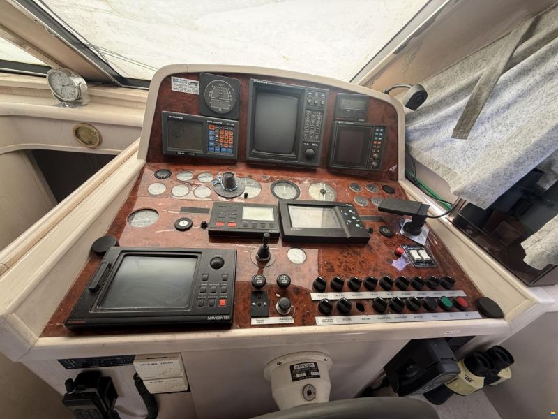 Neptunus Yachts 141 Sedan Flybridge