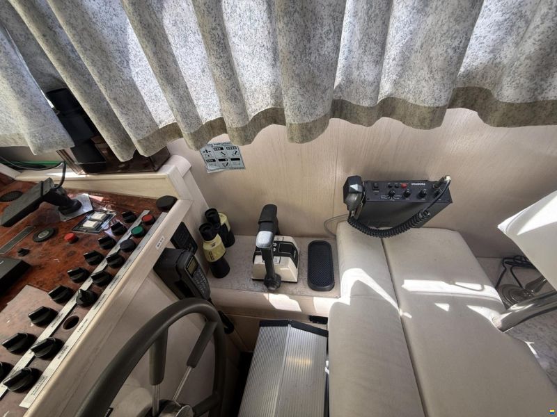 Neptunus Yachts 141 Sedan Flybridge