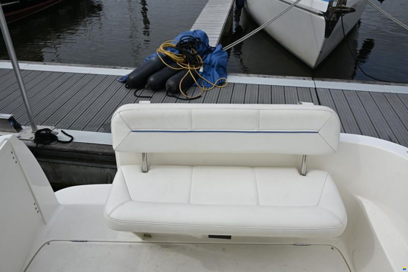 Bayliner 245