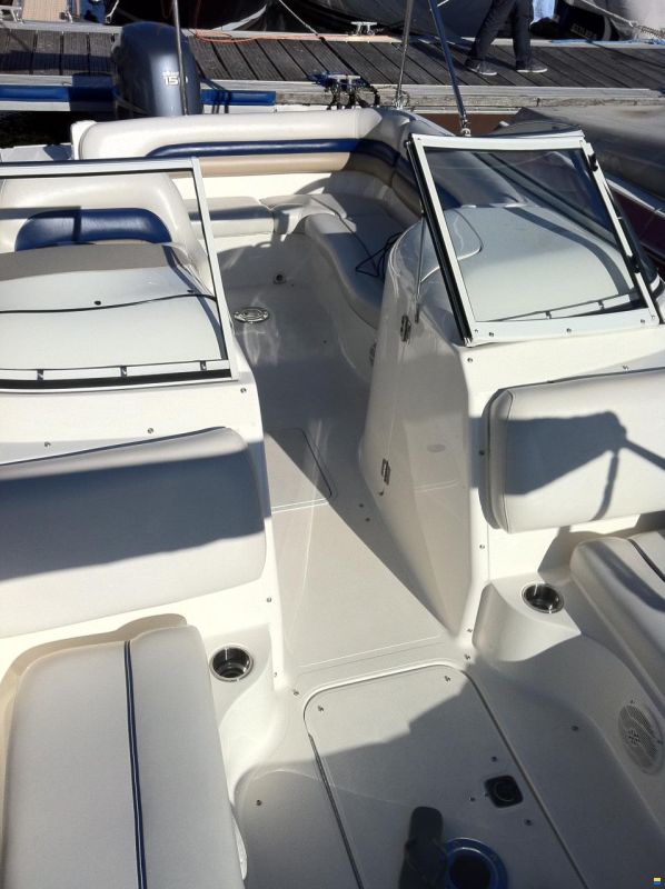 Hurricane Boats Godfrey Marine Hurricane SunDeck 217