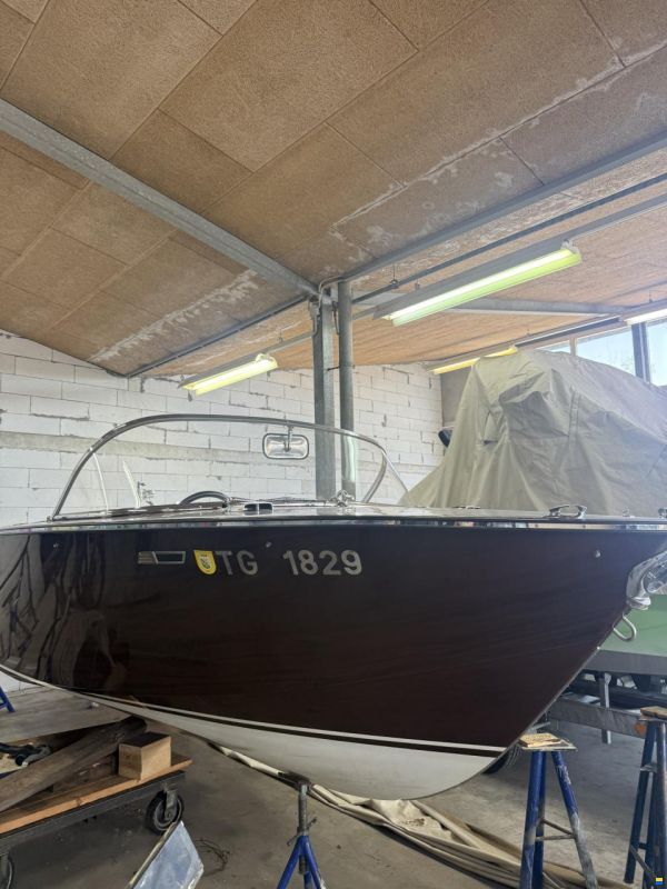 Boesch Acapulco 590