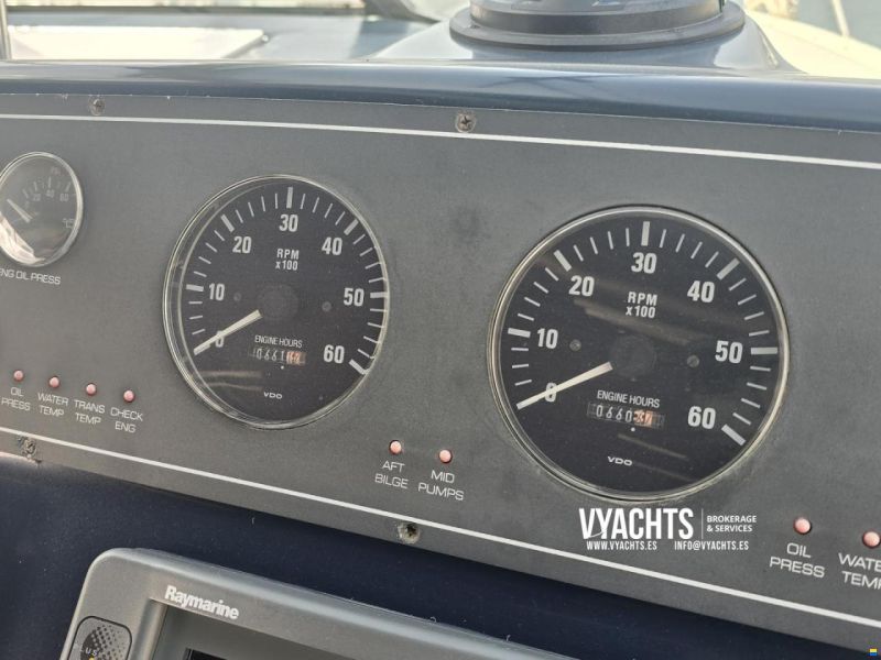 Tiara 2900 Coronet