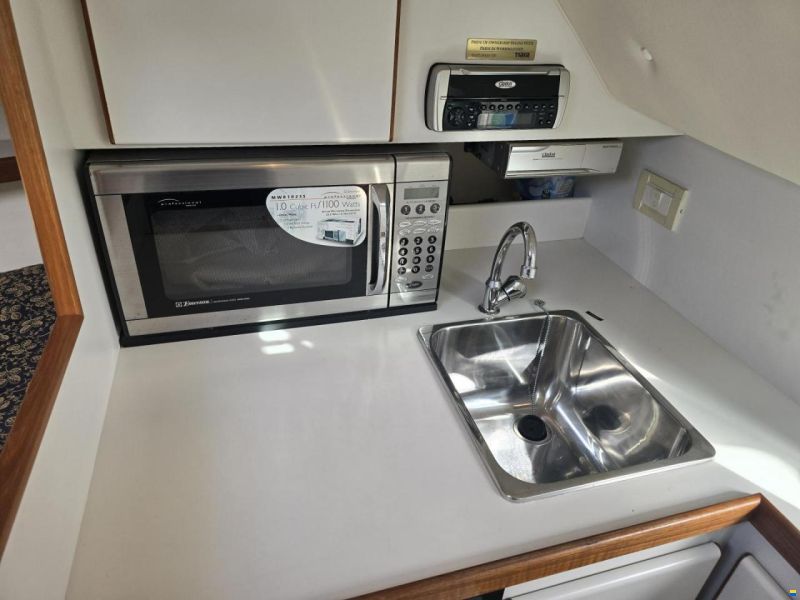 Tiara 2900 Coronet